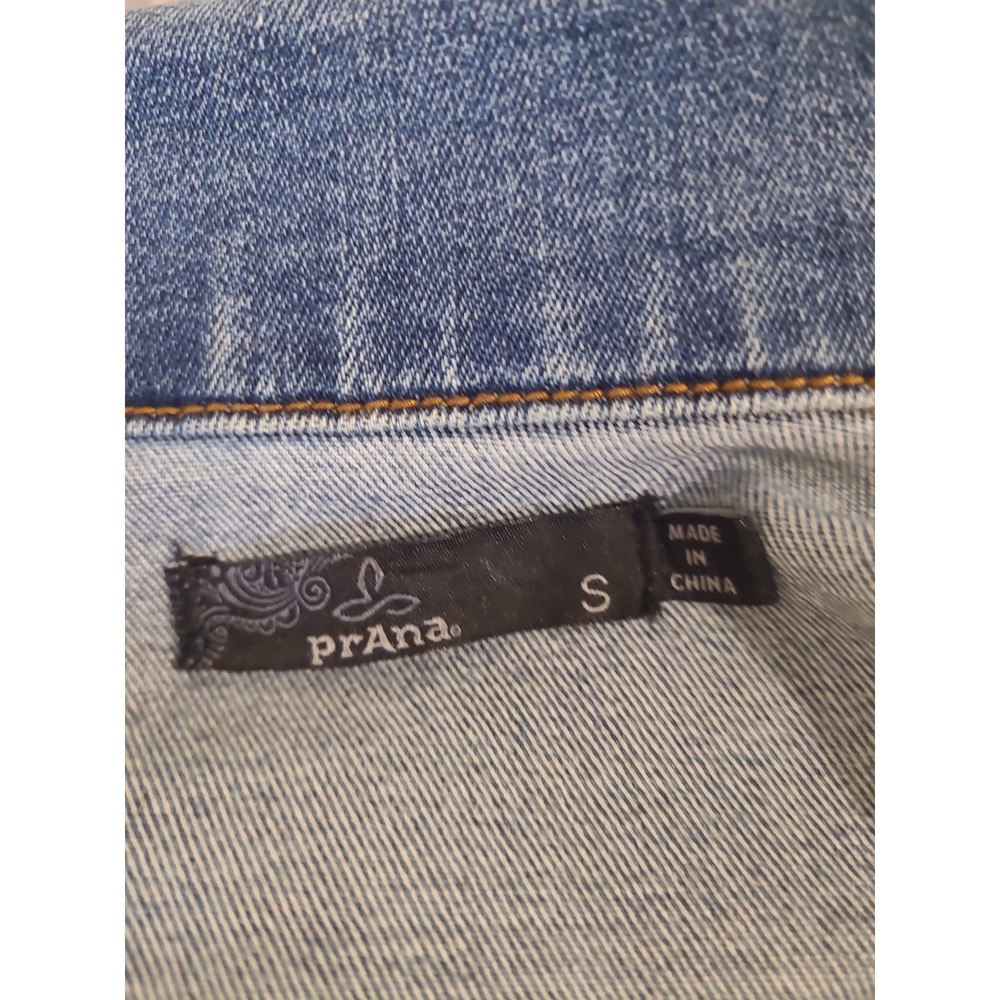 PrAna women SZ S Denim Jean Trucker Jacket casual boho coastal utility country - Picture 6 of 11